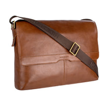 Load image into Gallery viewer, HELVELLYN 01 MESSENGER BAG