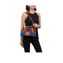 Load image into Gallery viewer, JANIS 01 SHOULDER BAG