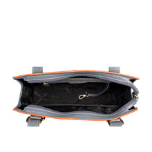 Load image into Gallery viewer, LA PORTE 02 TOTE BAG - Hidesign