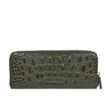 Load image into Gallery viewer, MACKENZIEW2RF SB ZIP AROUND WALLET