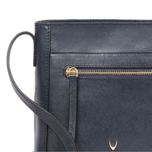 Load image into Gallery viewer, MAINE 04 CROSSBODY