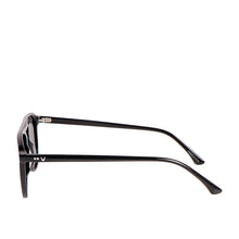 Load image into Gallery viewer, MALIBU WAYFARER SUNGLASS