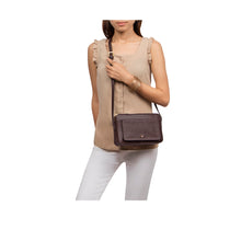 Load image into Gallery viewer, MELO 05 CROSSBODY