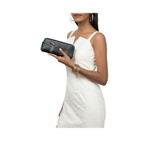 Load image into Gallery viewer, NAIA W1 ZIP AROUND WALLET