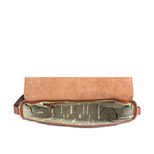 Load image into Gallery viewer, NICHOLSON 01 MESSENGER BAG