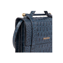 Load image into Gallery viewer, OPHELIA W2 SLING WALLET - Hidesign