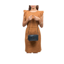 Load image into Gallery viewer, PANAMA 01 CROSSBODY