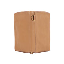 Load image into Gallery viewer, PIERRE (RF) PASSPORT HOLDER - Hidesign