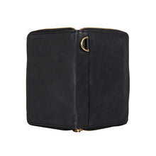 Load image into Gallery viewer, PIERRE PASSPORT HOLDER - Hidesign