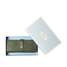 Load image into Gallery viewer, ROSA W1 BI-FOLD WALLET