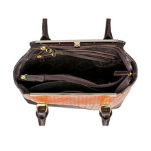 Load image into Gallery viewer, SHINJUKU 01 TOTE BAG