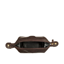 Load image into Gallery viewer, TASHI WASH BAG - Hidesign