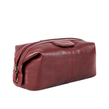 Load image into Gallery viewer, TASHI WASH BAG - Hidesign