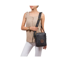 Load image into Gallery viewer, VERMONT 02 CROSSBODY