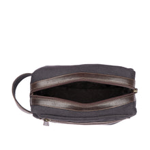 Load image into Gallery viewer, WASH BAG - Hidesign