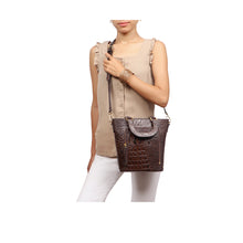 Load image into Gallery viewer, WINDSOR 04 SLING BAG