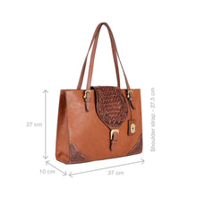 Load image into Gallery viewer, BELLE STAR 01 TOTE BAG
