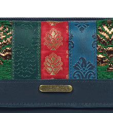 Load image into Gallery viewer, Hema W3 Blue Leather Bi-Fold Wallet

