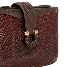 Load image into Gallery viewer, Ee Frieda W3  Marsala Leather Sling Wallet
