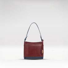 Load image into Gallery viewer, Ee Aries 01 Red Leather Shoulder Bag
