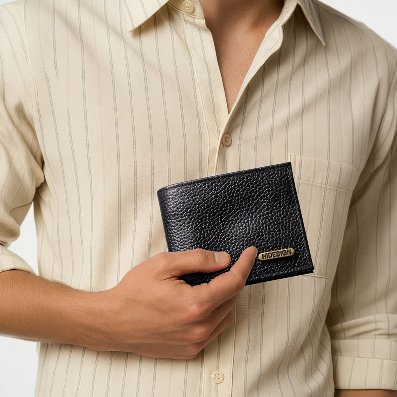 Ee 017Sc  Black Leather Bi-Fold Wallet