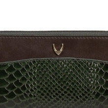 Load image into Gallery viewer, Ee Virgo W3  Green Leather Double Zip Around Wallet
