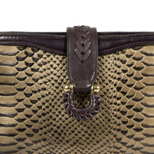 Load image into Gallery viewer, Ee Frieda W3  Silver Leather Sling Wallet
