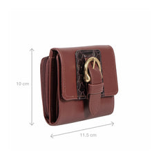 Load image into Gallery viewer, Ee Shanghai W3 Marsala Leather Trifold Wallet
