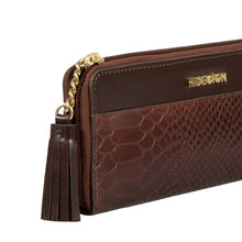 Load image into Gallery viewer, Ee Morocco W1  Tan Leather Zip Around Wallet
