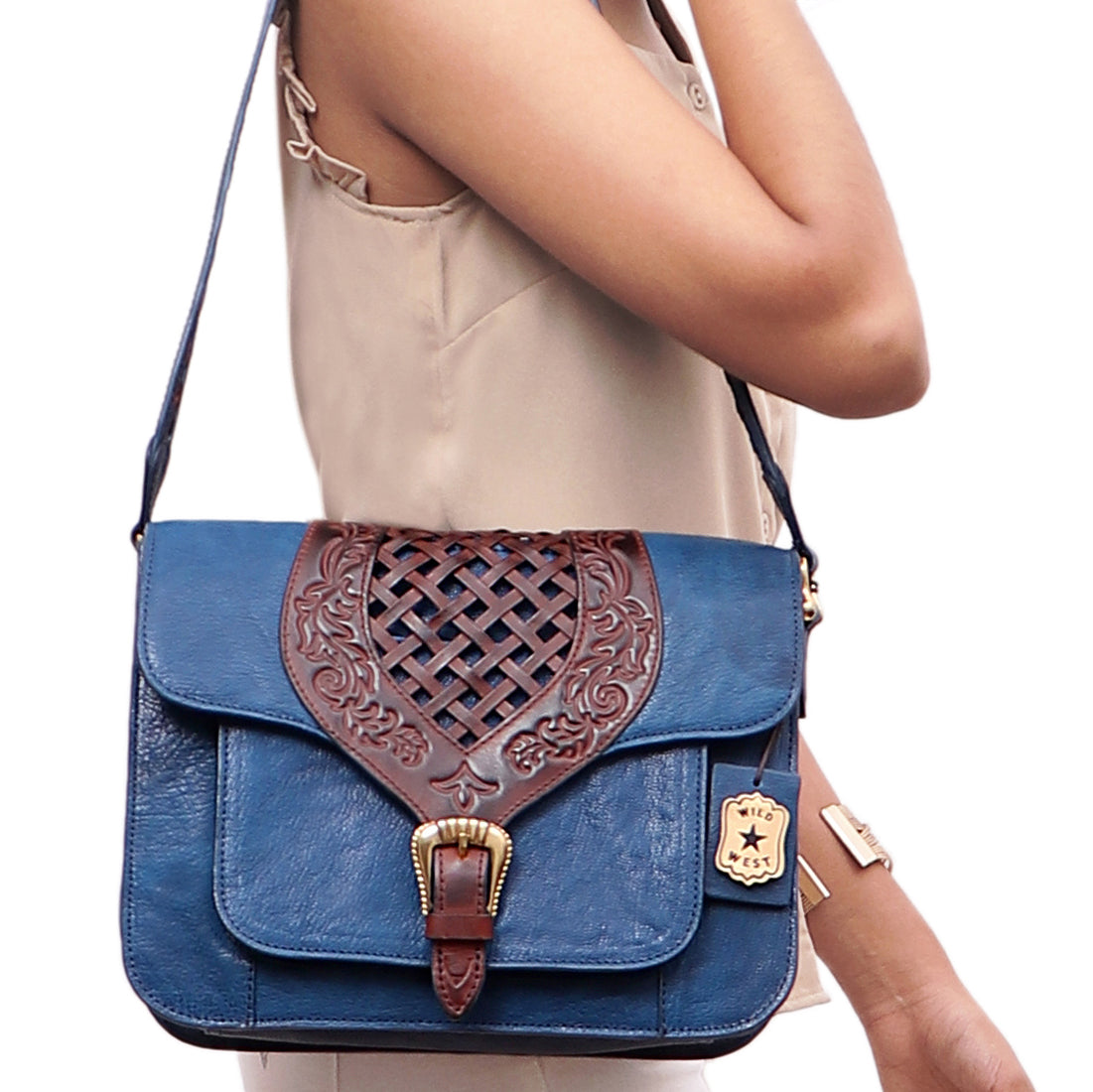 BELLE STAR 02 SHOULDER BAG