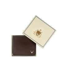 Load image into Gallery viewer, Ee Myw-05A  Brown Leather Bi-Fold Wallet
