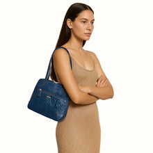 Load image into Gallery viewer, Ee Cindy Blue Leather Shoulder Bag
