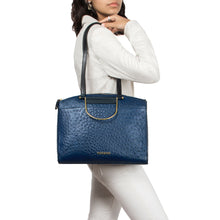 Load image into Gallery viewer, Greta 01 Blue Leather Shoulder Bag
