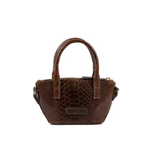 Load image into Gallery viewer, Rosario 01 Tan Leather Crossbody
