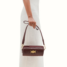 Load image into Gallery viewer, LUISA 10 SLING BAG
