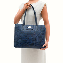 Load image into Gallery viewer, BARDOT 03 TOTE BAG
