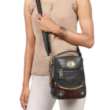 Load image into Gallery viewer, JOANARC 01 SLING BAG
