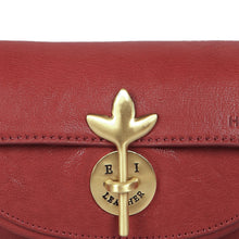 Load image into Gallery viewer, Preserve - 03 Red Leather Shoulder Bag
