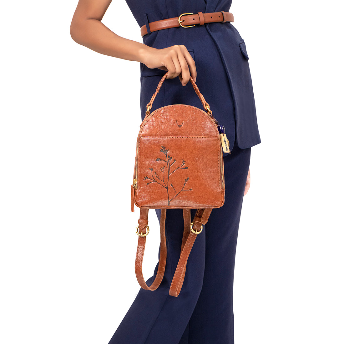 Buy Le Platinum PU Leather Latest Trendy Fashion Ladies Handbag With Sling  Bag & Clutch Combo 3pcs Purse Set (Grey)… Online at desertcartINDIA