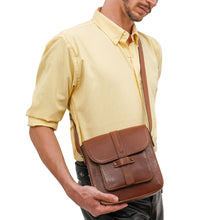 Load image into Gallery viewer, FORT WORTH 01 SLING BAG
