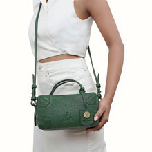 Load image into Gallery viewer, TULUM 01 SLING BAG
