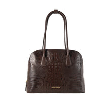 Load image into Gallery viewer, Copacabana 02 Brown Leather Shoulder Bag
