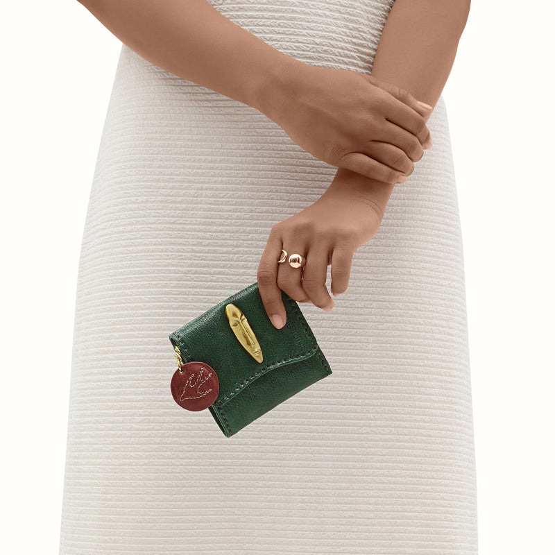 PHARAOH  W1 TRI-FOLD