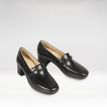 Load image into Gallery viewer, SUNDANCE WOMEN'S LOAFER
