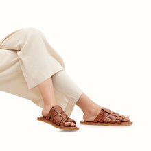 Load image into Gallery viewer, VAIL WOMEN'S SLIDES
