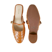 Load image into Gallery viewer, NASSAU WOMEN’S OSTRICH LEATHER SANDALS
