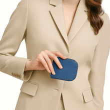 Load image into Gallery viewer, MOON W1 BI FOLD
