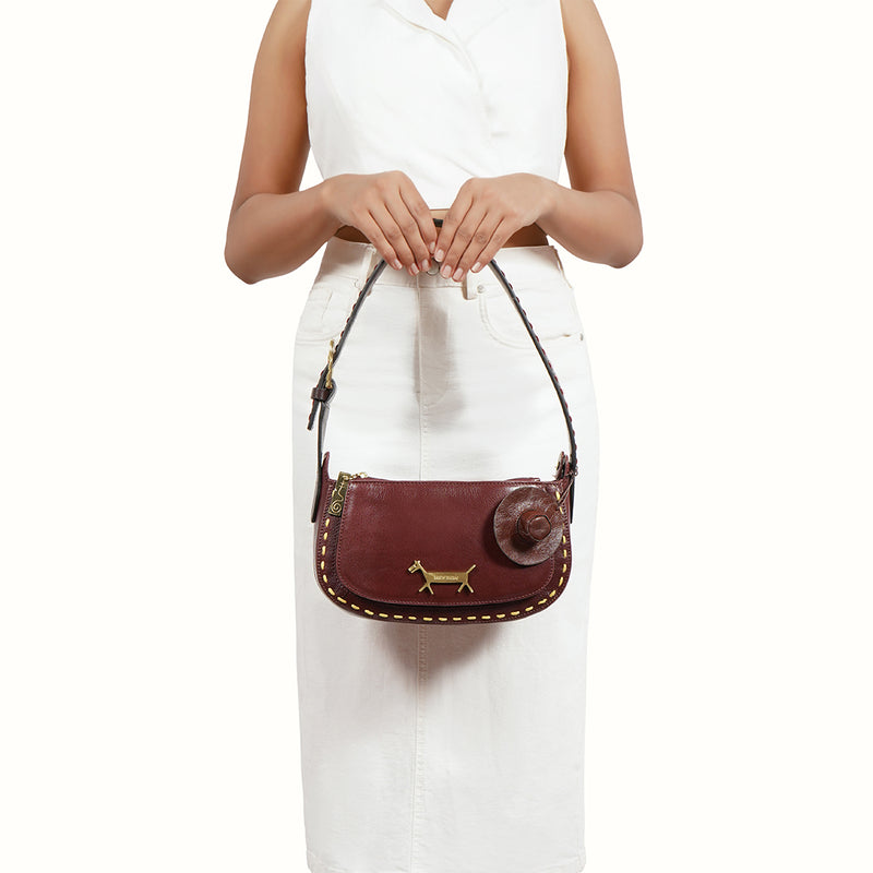 MERIDA 02 SHOULDER BAG