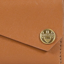 Load image into Gallery viewer, TOWER W1 CARD HOLDER
