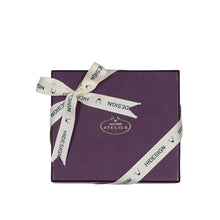 Load image into Gallery viewer, DORI CARD HOLDER
